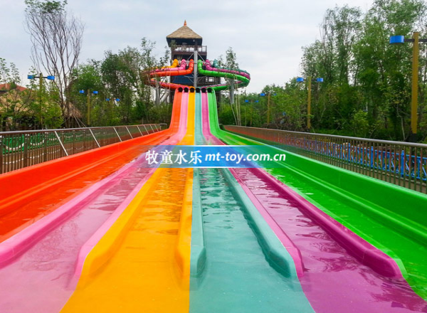 水滑梯和普通滑梯的區(qū)別，如何保養(yǎng)您的水上樂園滑梯！