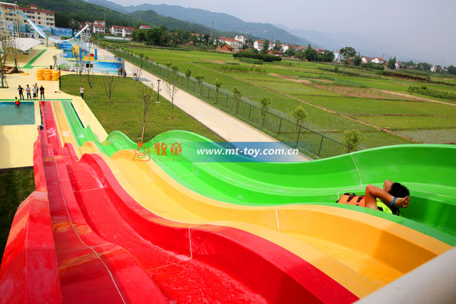 水上樂園運(yùn)營