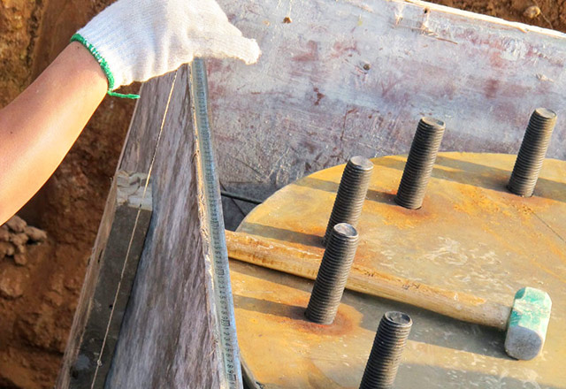 水上樂園預(yù)埋件精準定位安裝解析 