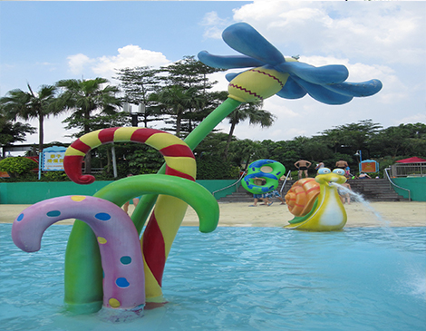 購買水上游樂設(shè)備，該怎么找質(zhì)量售后服務(wù)周到
